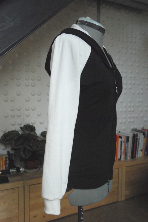 colorblockhoody.02